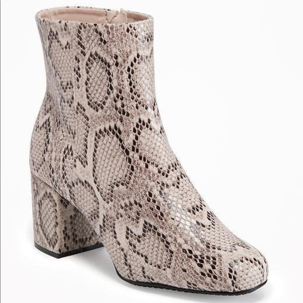 Old Navy NWT Snake Print Ankle Boots